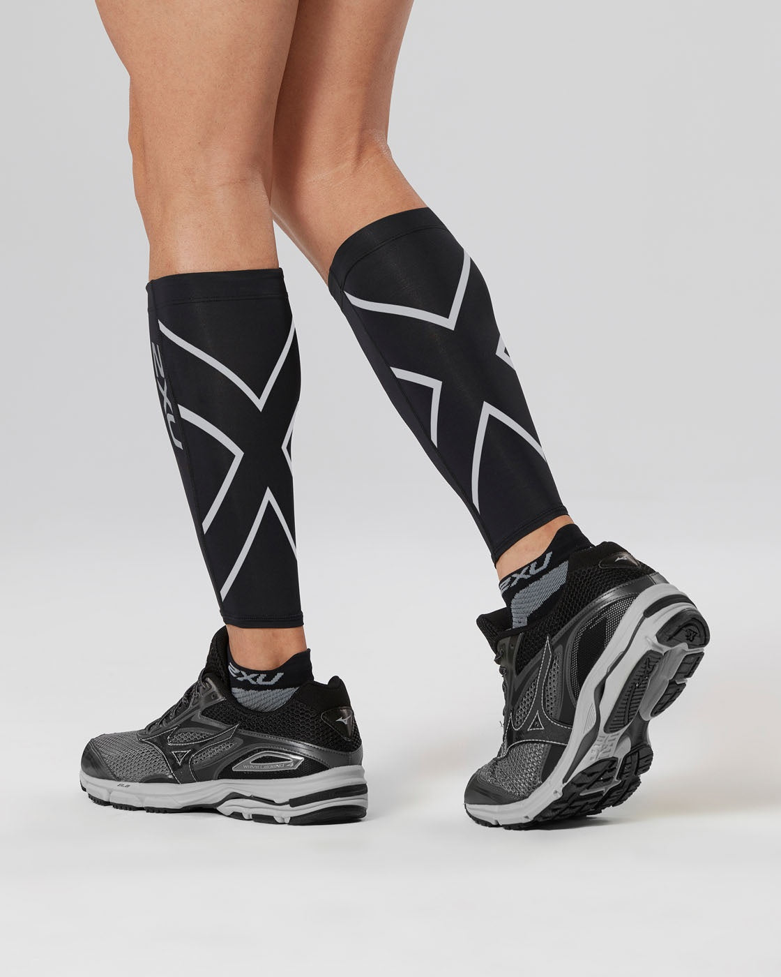 2XU Compression Calf Guards - Cyclop.in