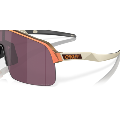 Oakley Sutro Lite Prizm Road Black Lenses, Matte Red Gold Colorshift Frame (Chrysalis Collection) - Cyclop.in