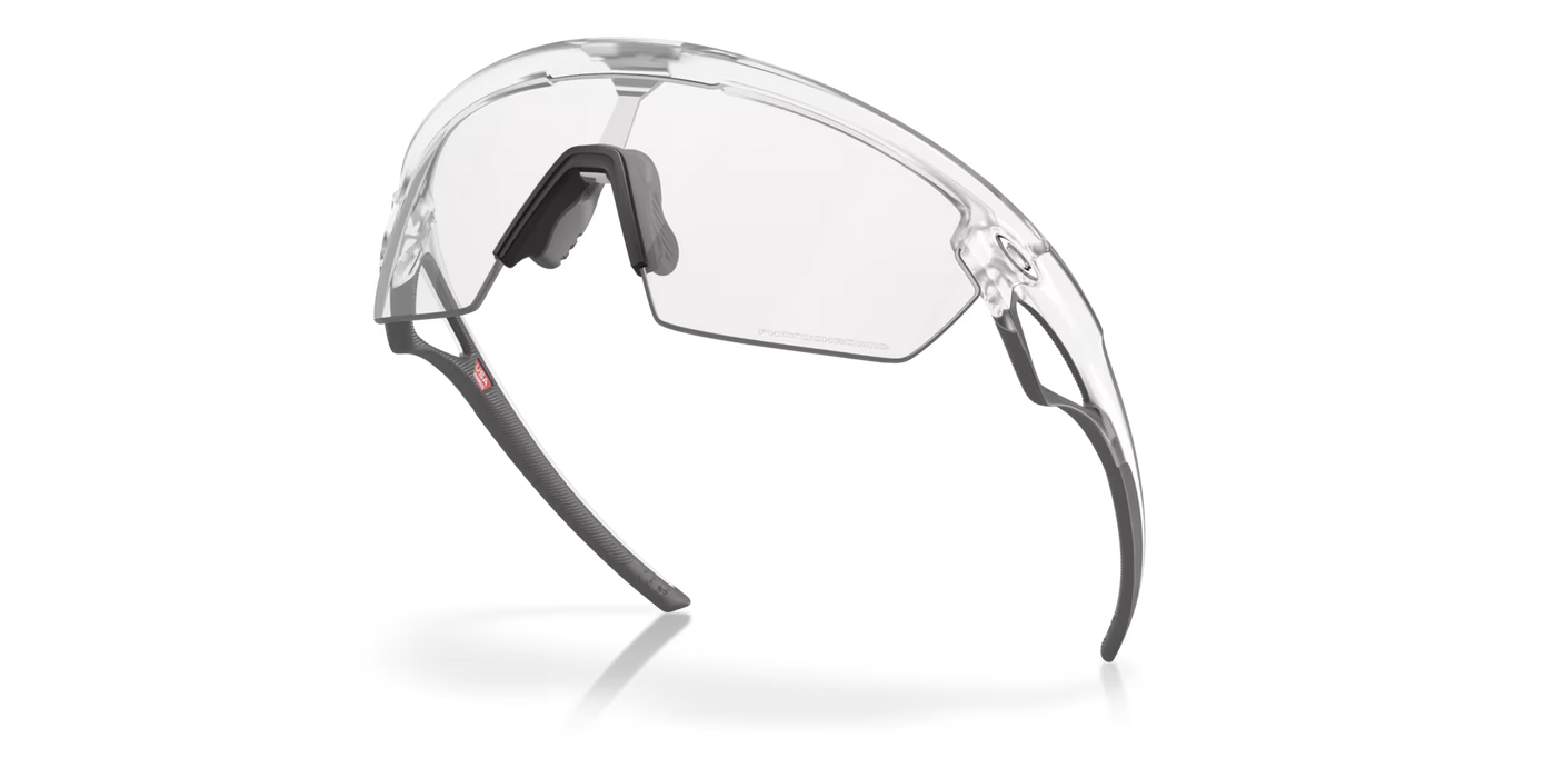 Oakley Sphaera Clear To Black Iridium Photochromic Lenses, Matte Clear Frame - Cyclop.in